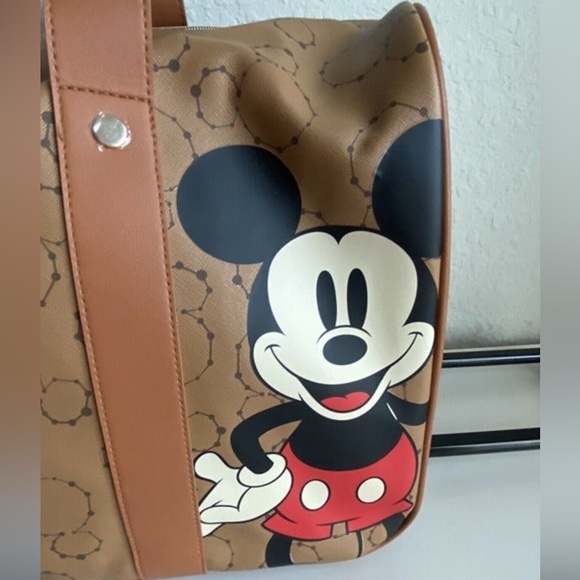 Mickey Mouse Duffel‎ Bag with Wheels - Picture 2 of 11